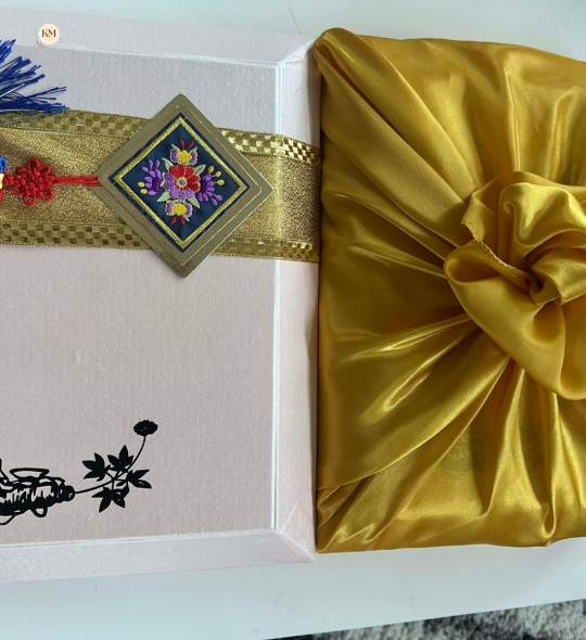 SÂM HÀN QUỐC TẨM MẬT ONG – PREMIUM GIFT SET