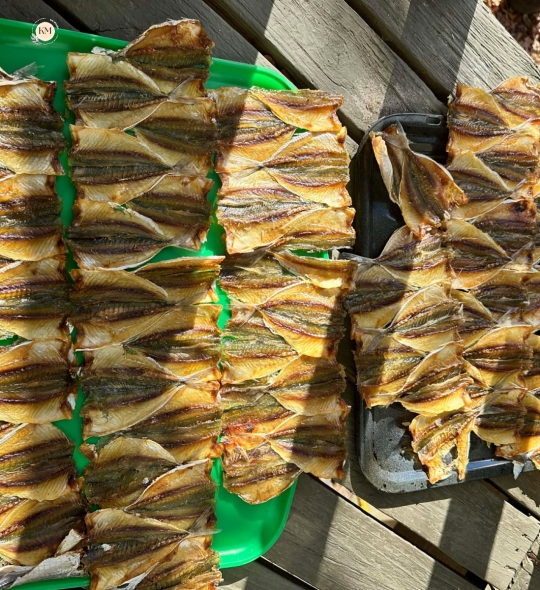 Khô Cá Chỉ Vàng